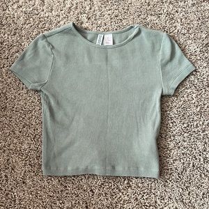H & M Green Ribbed Fitted Shirt Women’s XS